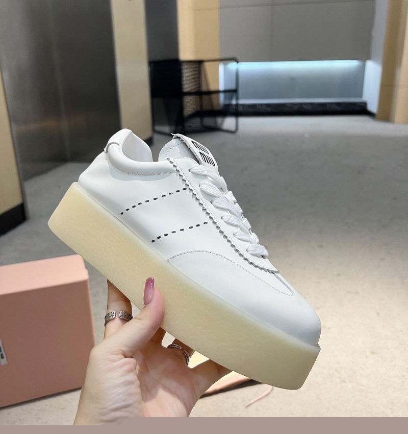 Miu Miu Casual Shoes